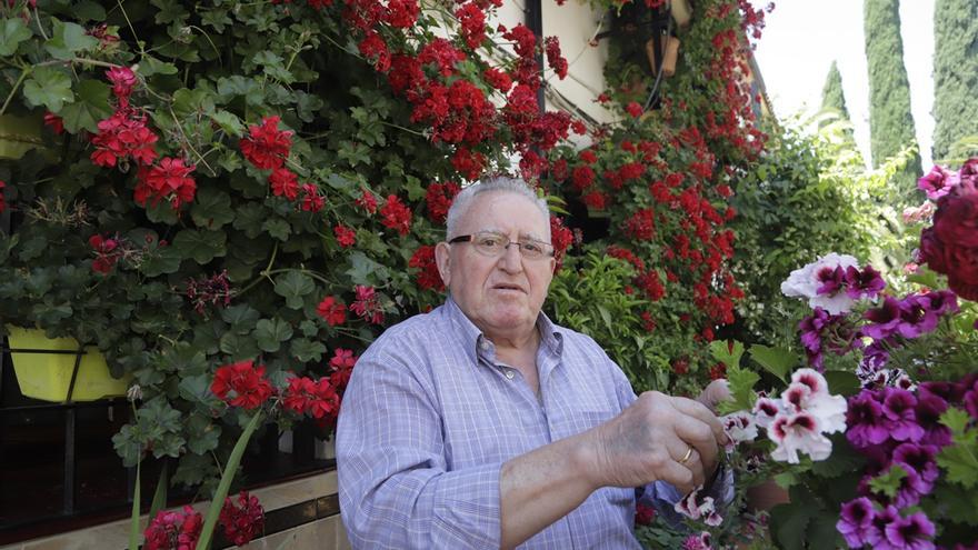 Fallece Marcelino Calzado, referente del Concurso de Rejas y Balcones de Córdoba, que ganó hasta en siete ocasiones