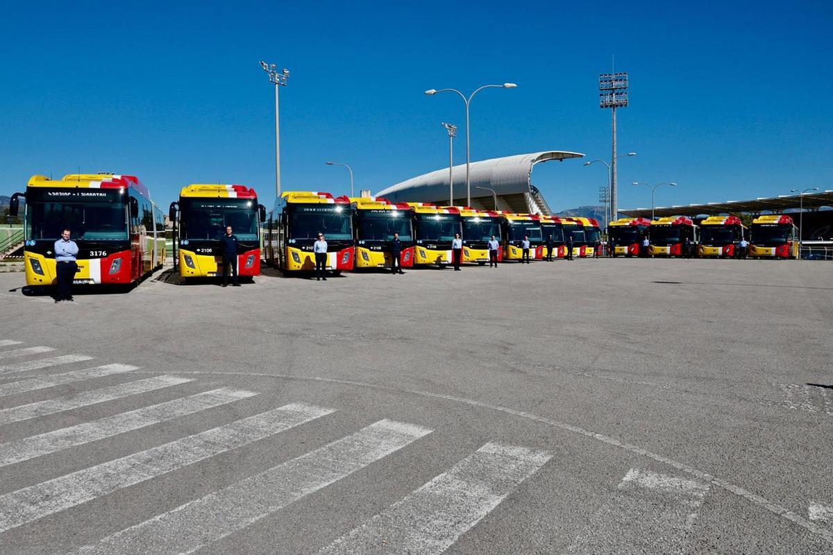 Los nuevos autobuses se han presentado este miércoles en Son Moix