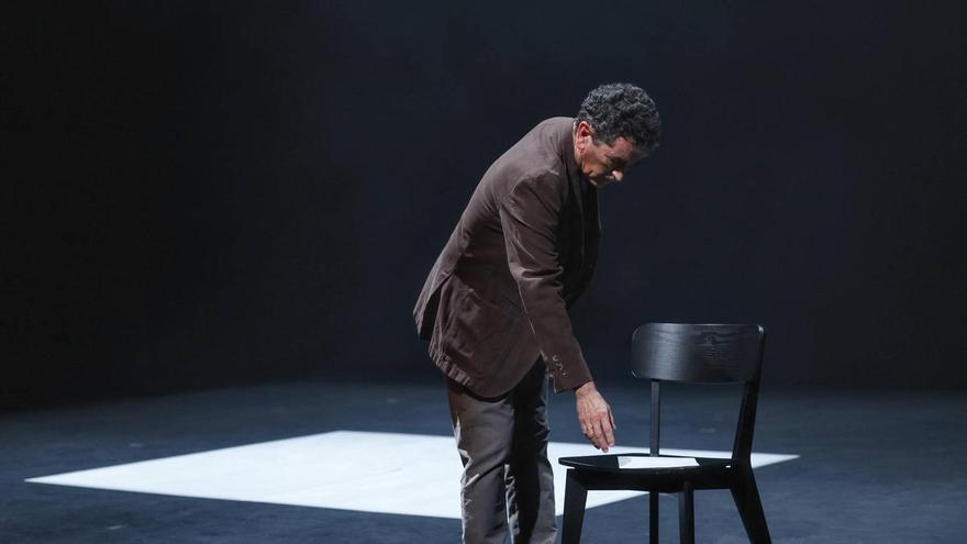 Juan Mayorga: "El animal en escena tiene un doble valor: poético y político"