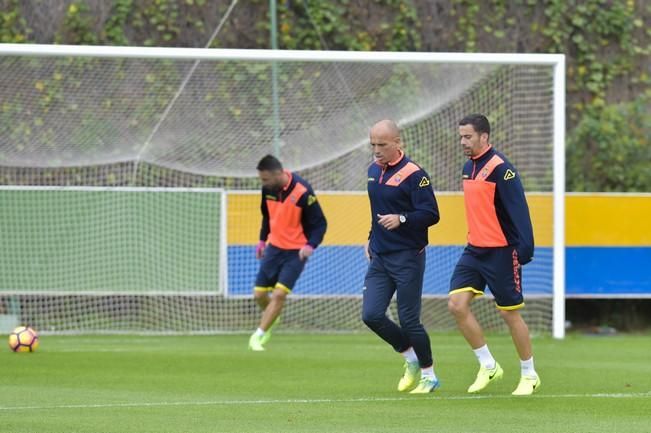 Entrenamiento de la Unión Deportiva Las Palmas ...