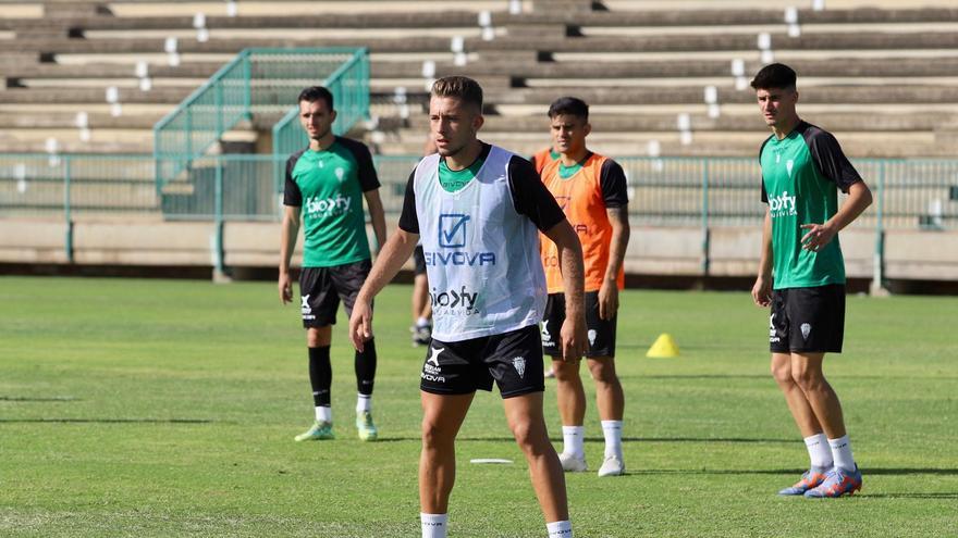 Isma Ruiz, durante un entrenamiento del Córdoba CF en la Ciudad Deportiva.