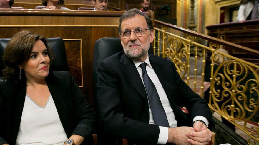 Rajoy delega les funcions de presidenta de la Generalitat a Sáenz de Santamaría