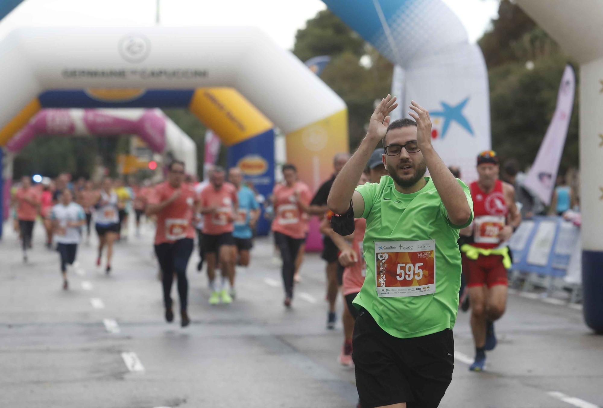 Búscate en la carrera contra el cáncer de València