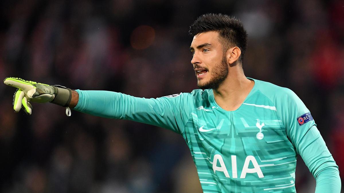 Paulo Gazzaniga, en un partido con el Tottenham