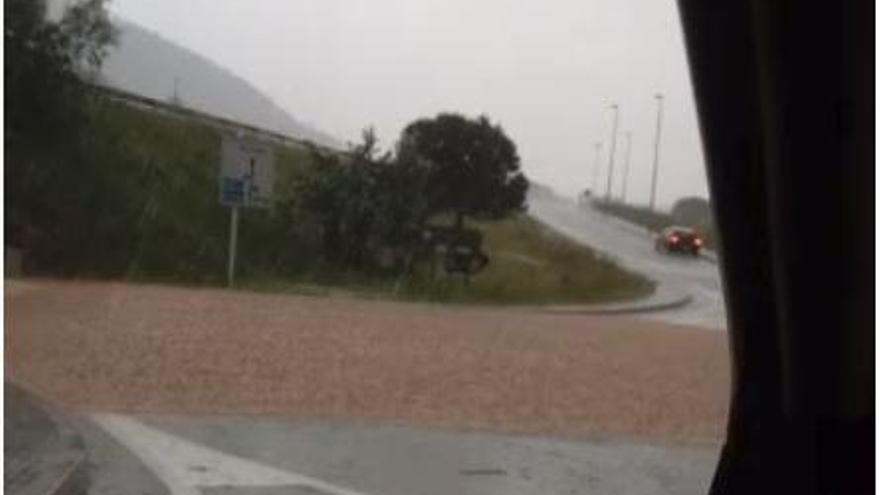 Les intenses pluges deixen més de 40 litres en poca estona a la Catalunya central