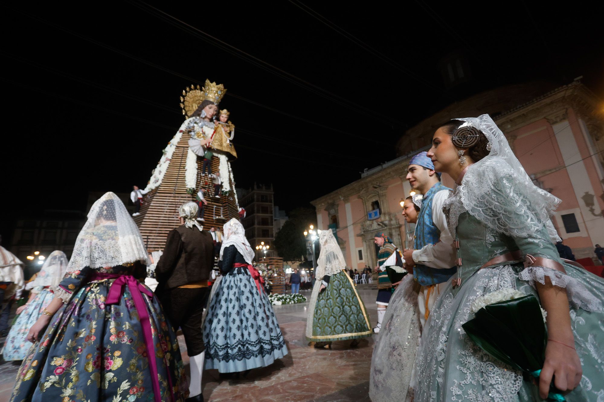 Todas las fotos de la Ofrenda del 17 de marzo por la calle San Vicente de 19:00 a 20:00 horas