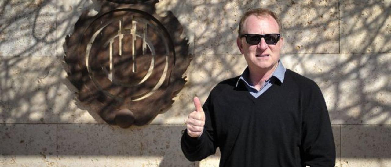 Robert Sarver, máximo accionista del Real Mallorca, en la Ciudad Deportiva de Son Bibiloni.