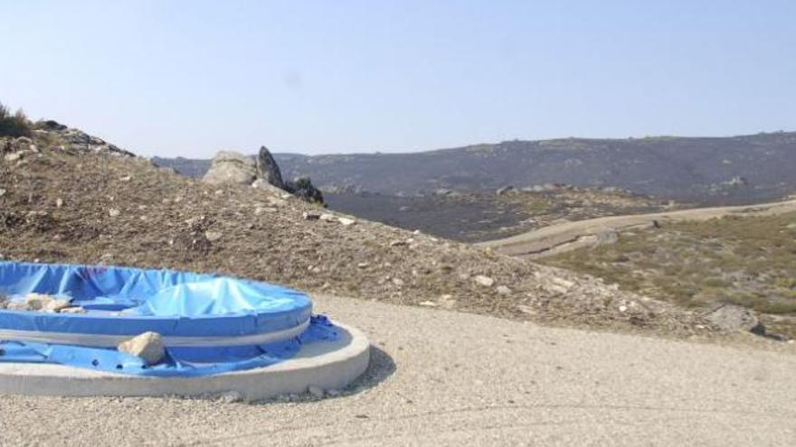 Aspecto que presenta la sierra de La Gamoneda tras los fuegos del pasado fin de semana.