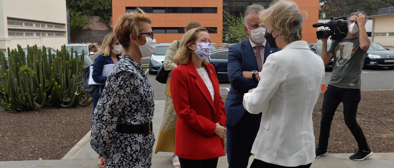 La ministra Nadia Calviño visita el Parque Científico Tecnológico de la ULPGC