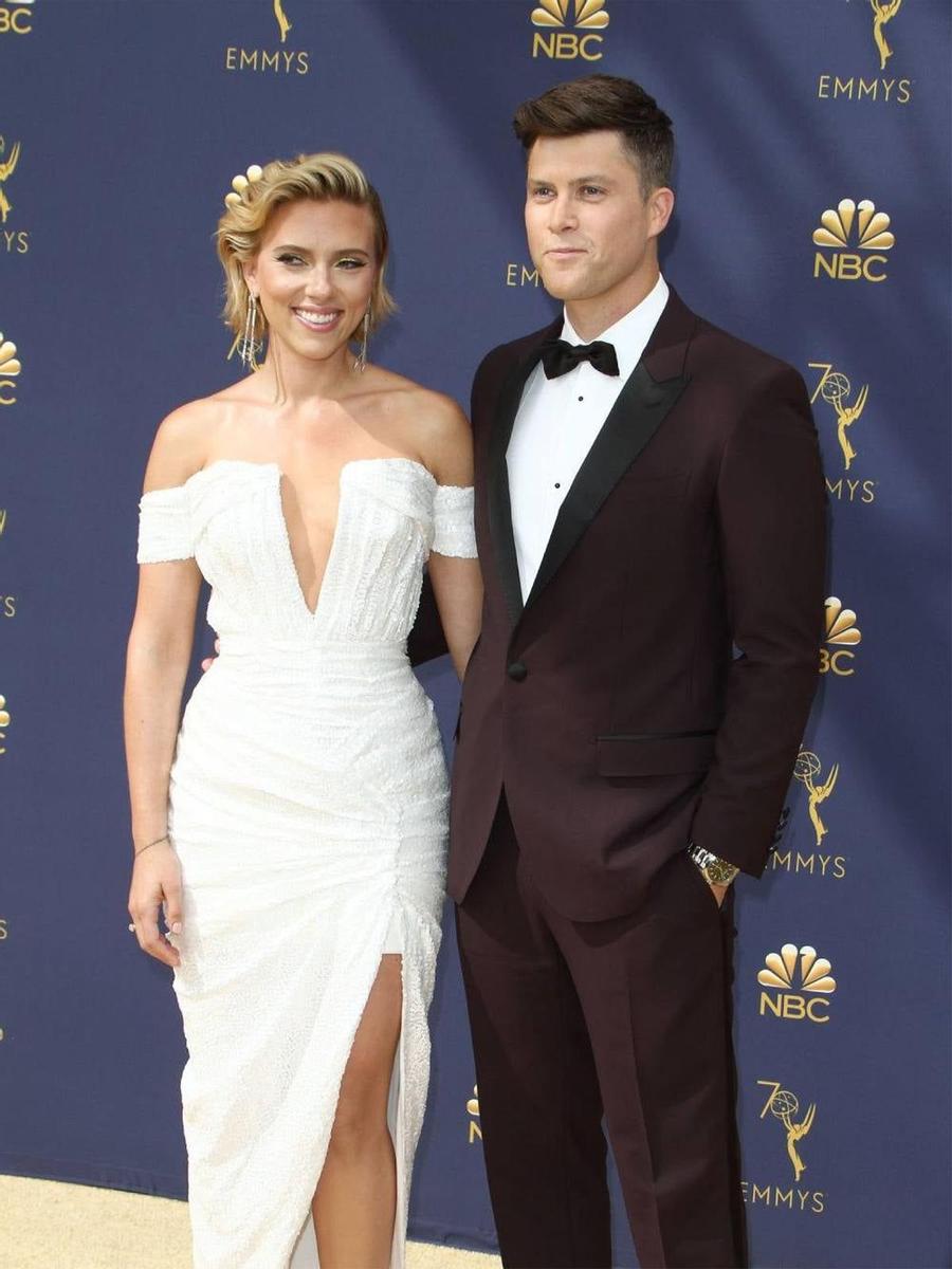 Scarlett Johansson y Colin Jost