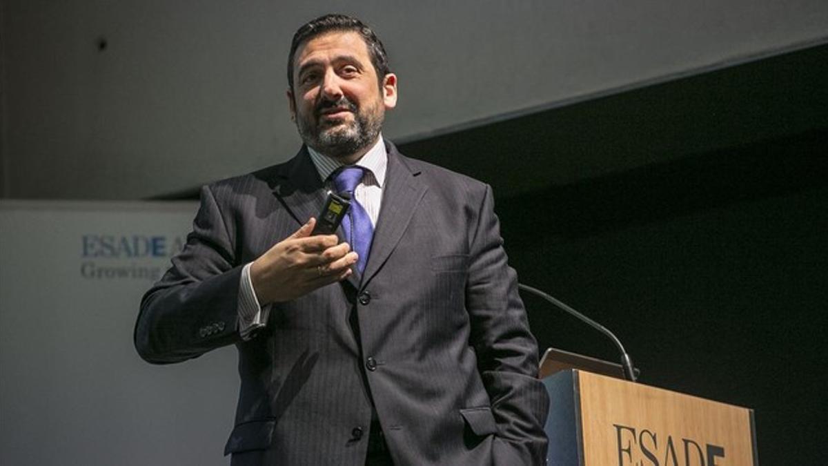 El presidente de Vueling, Álex Cruz, durante su intervención en Esade este miércoles.