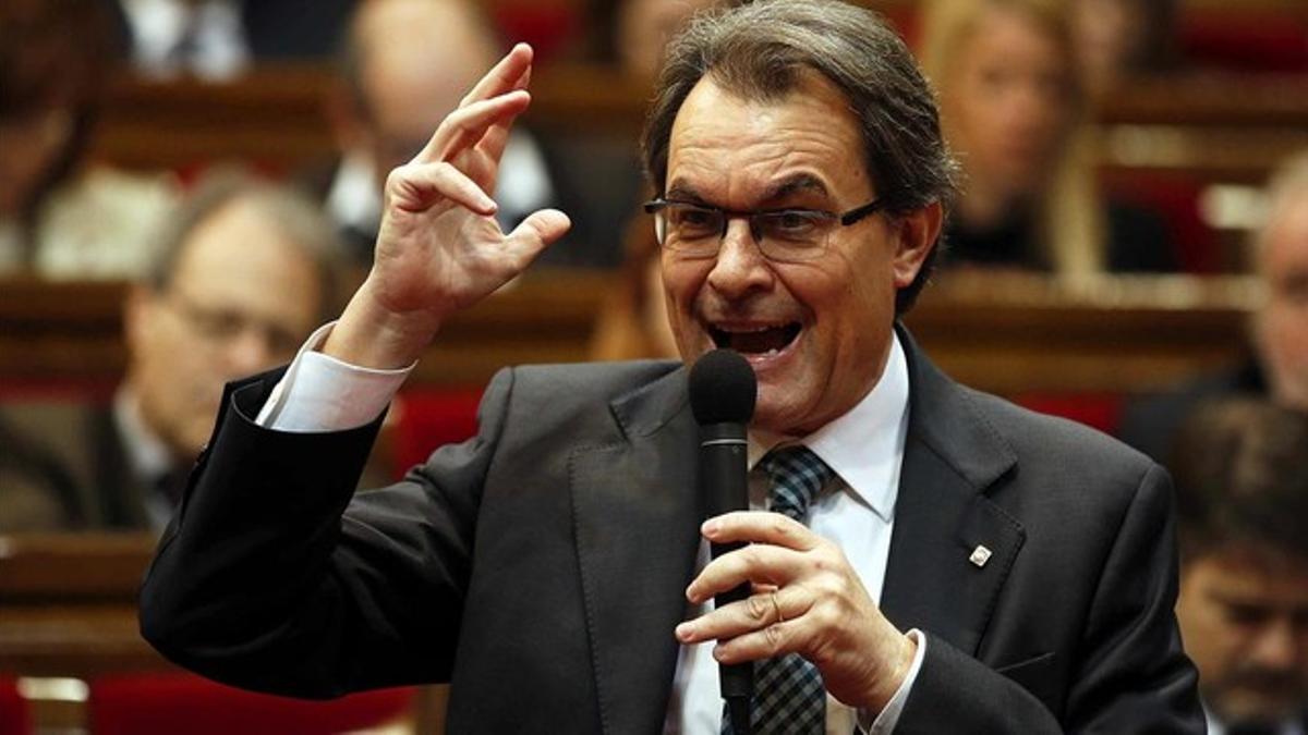 El 'president', Artur Mas, este miércoles, 22 de enero, en el Parlament. EFE / ALBERTO ESTÉVEZ