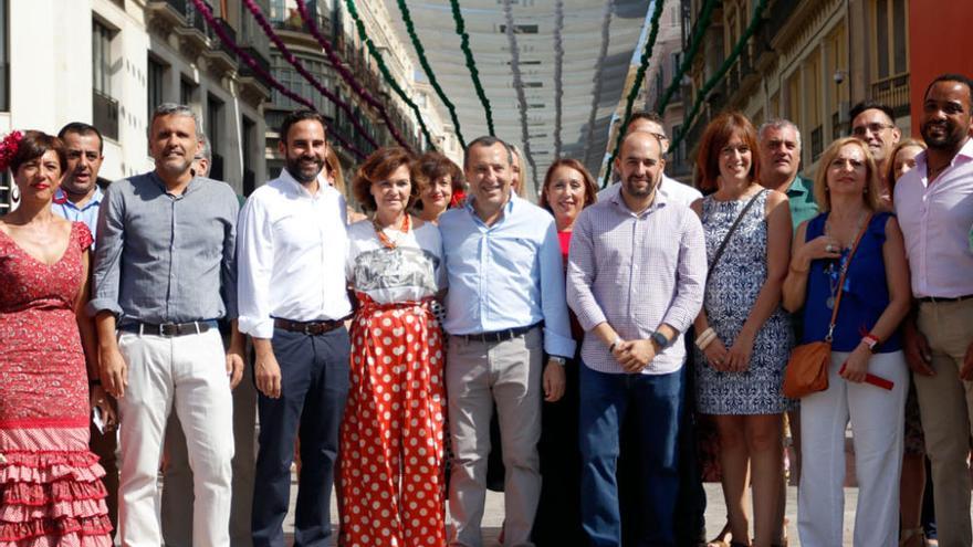 La vicepresidenta Carmen Calvo visita la Feria del Centro de Málaga