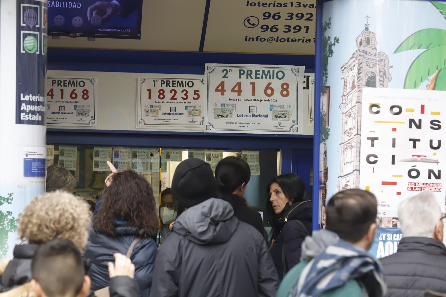 El centro lleno por las compras prenavideñas y el puente de diciembre