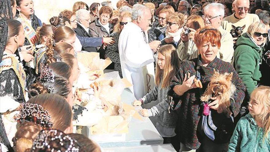 Peñíscola culmina la fiesta con la clásica bendición