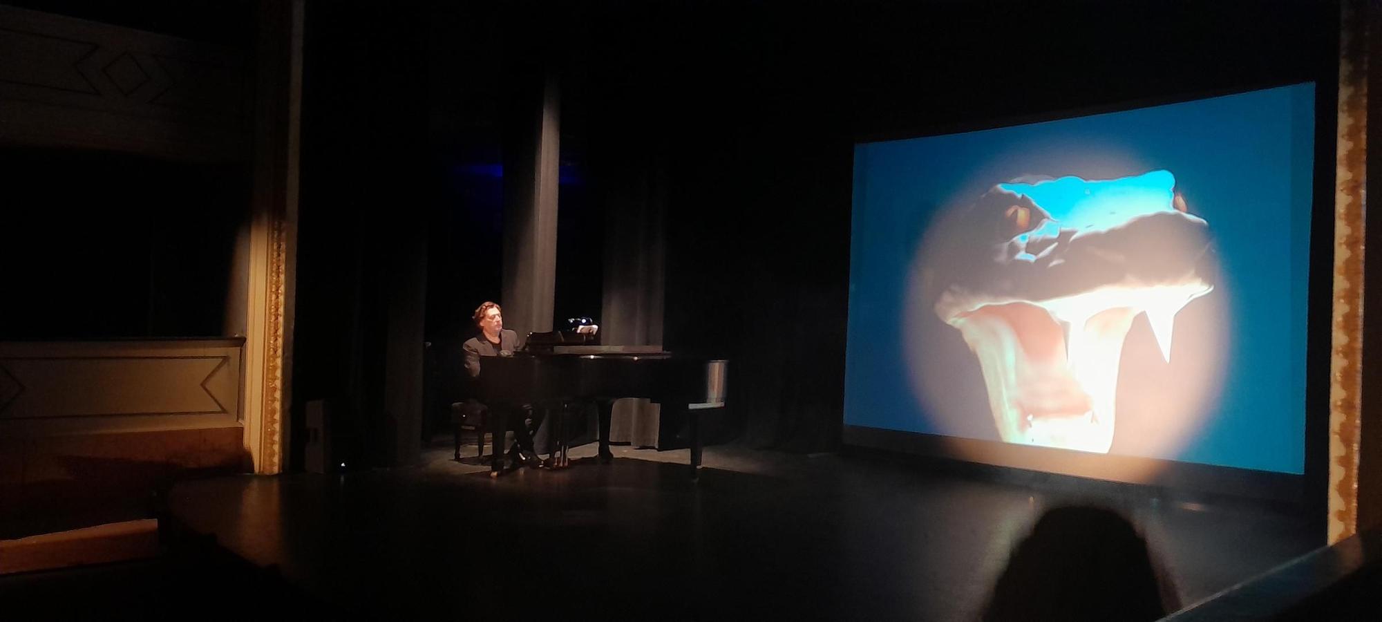 GALERÍA | Representación de "La flauta mágica", de Mozart, en el teatro Latorre de Toro