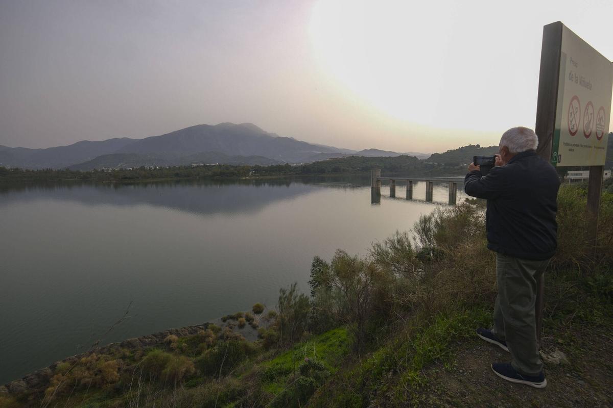 Desembalse de La Viñuela Desembalse de La Viñuela