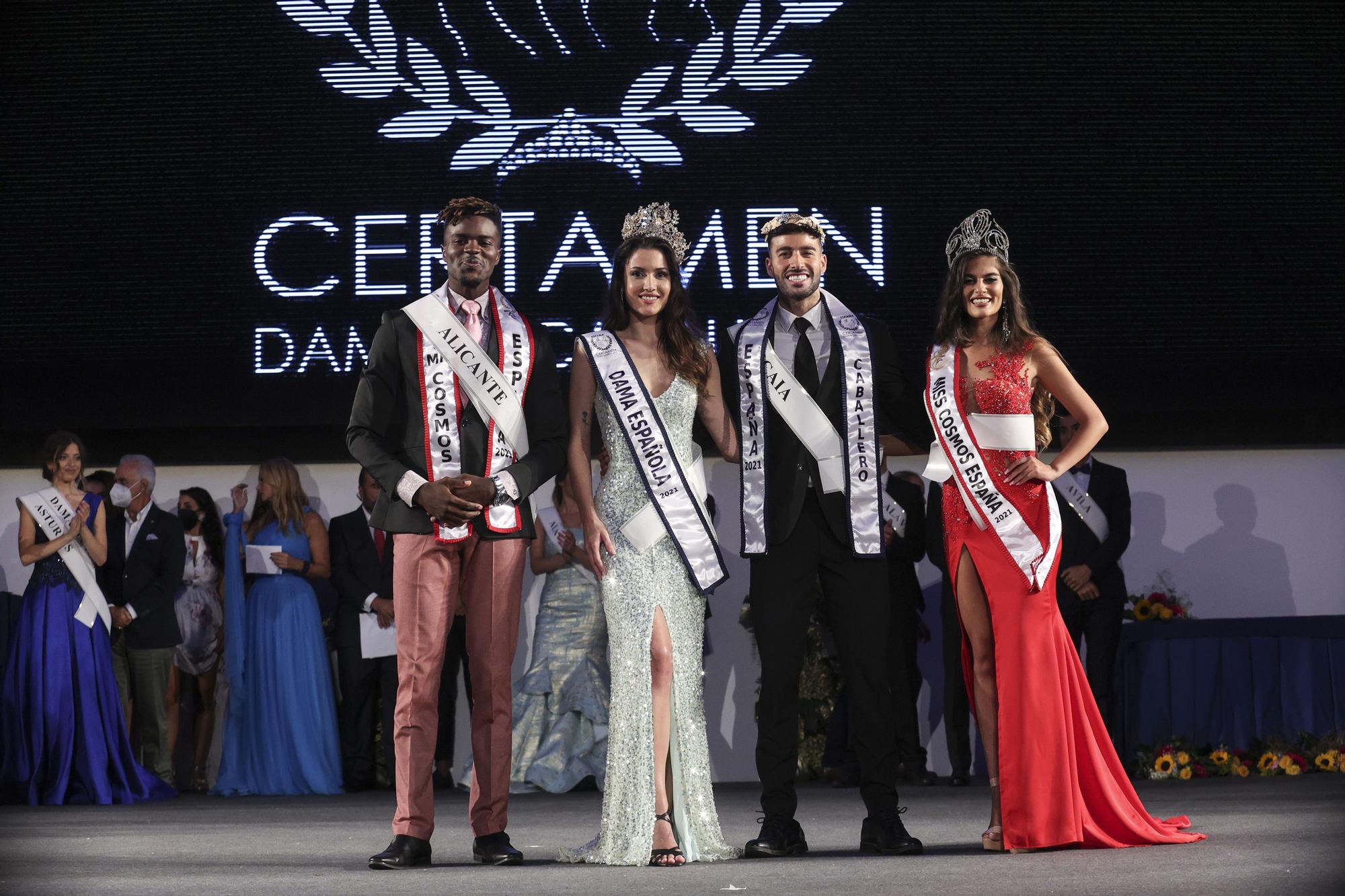 Las imágenes del desfile en Oviedo del certamen de belleza nacional “Dama y Caballero”