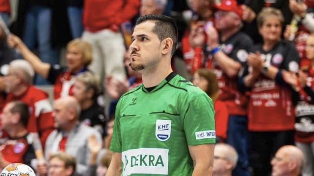 Chus Álvarez, durante un partido.