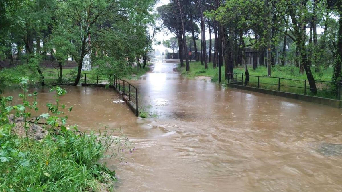 Petites inundació a Santa Cristina d'Aro en una imatge d'arxiu
