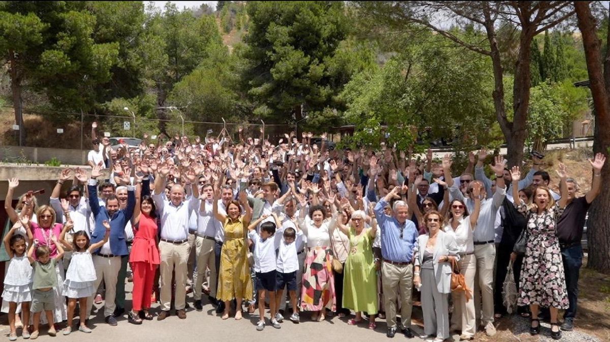 Ramón Gómez ha presentado su candidatura en una jornada de conviencia junto a 250 personas.