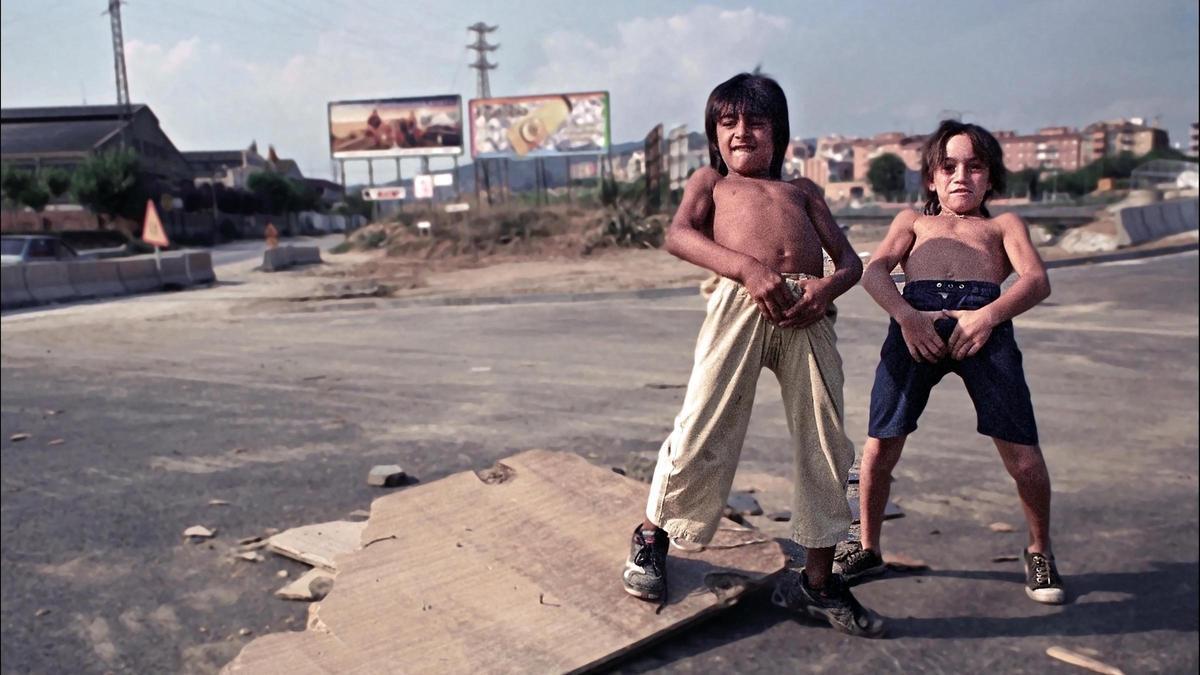 Son cosas es el título del nuevo libro de Guillermo Moliner con sus fotografías realizadas entre los años 1990 y 2008 en Barcelona Son cosas es el título del nuevo libro de Guillermo Moliner con sus fotografías realizadas entre los años 1990 y 2008 en Barcelona