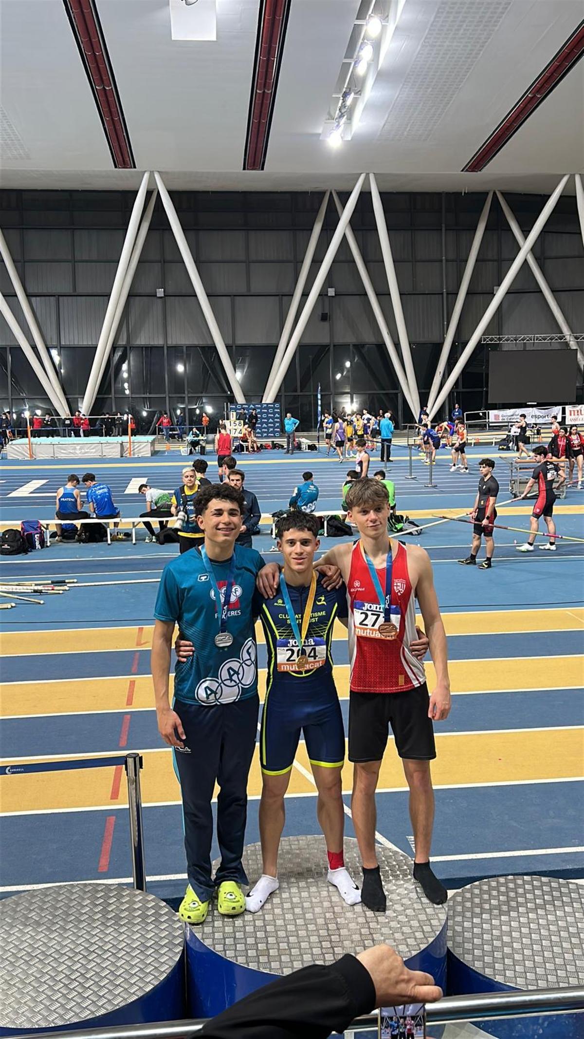 Idalky Paulino, a l'esquerra.