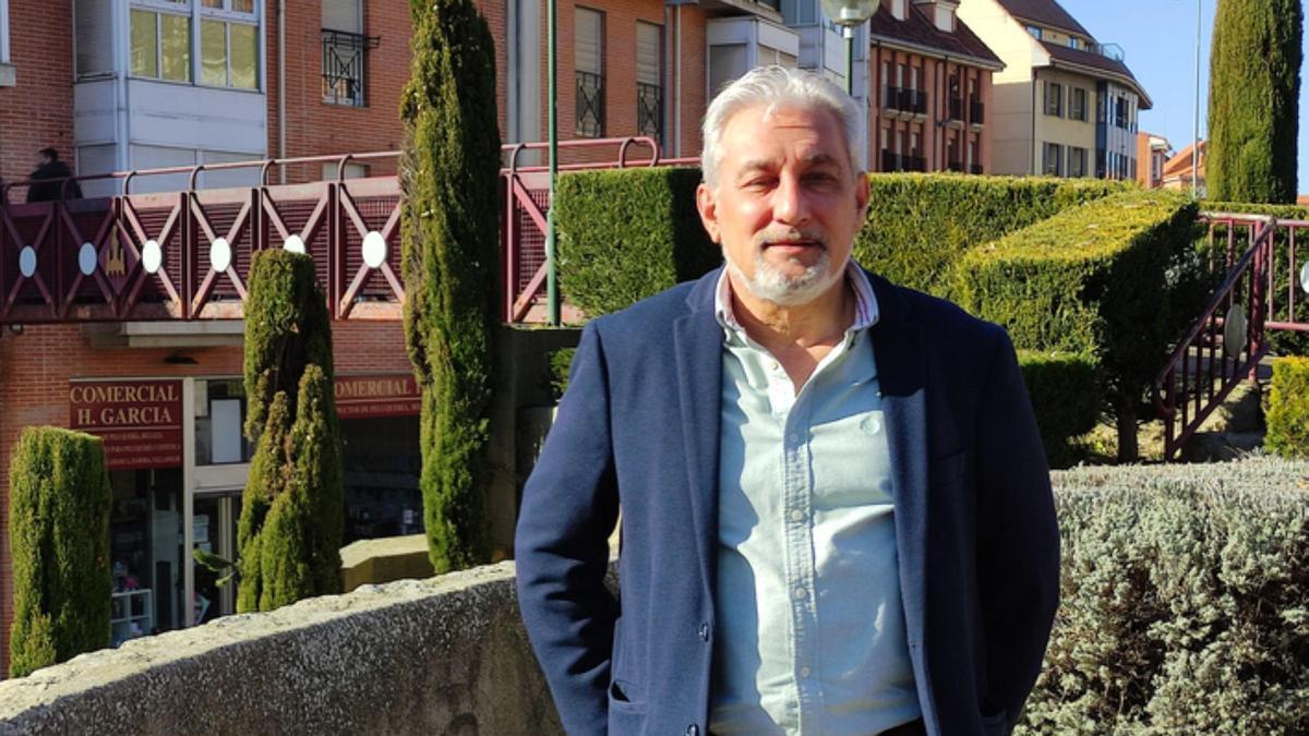Manuel Burón, portavoz del Grupo Municipal de IU en Benavente.
