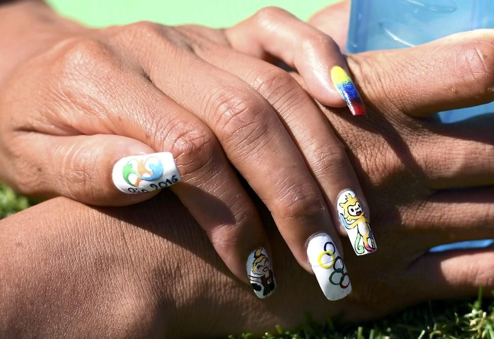 Uñas de la corredora de maratón ecuatorian Rosa Chacha.