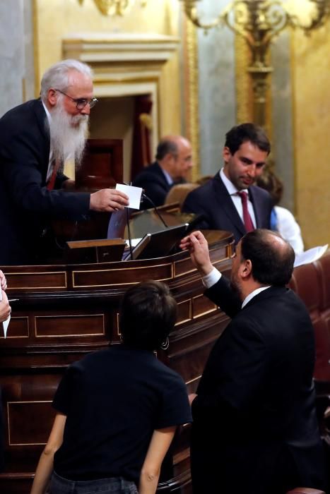 La sessió de constitució de les Corts, en imatges