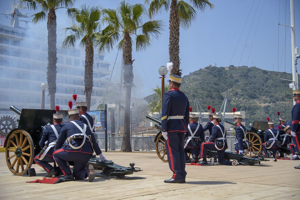 Emotivo homenaje a los héroes del 2 de mayo de 1808 en Cartagena