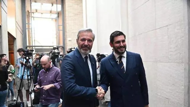 PP y Vox alcanzan un acuerdo para formar el nuevo Gobierno de Aragón