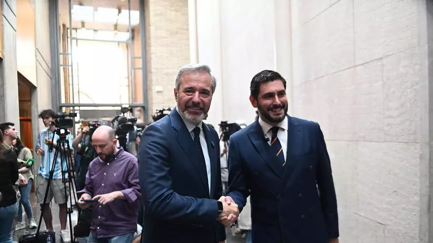PP y Vox alcanzan un acuerdo para formar el nuevo Gobierno de Aragón