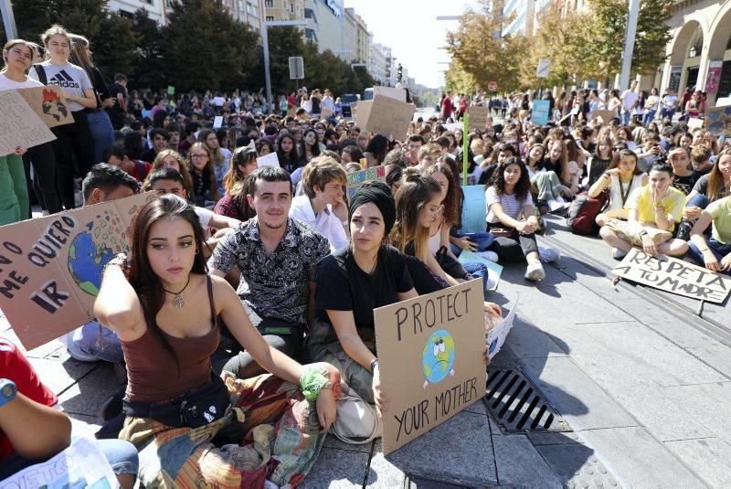 Manifestación por el clima en Zaragoza