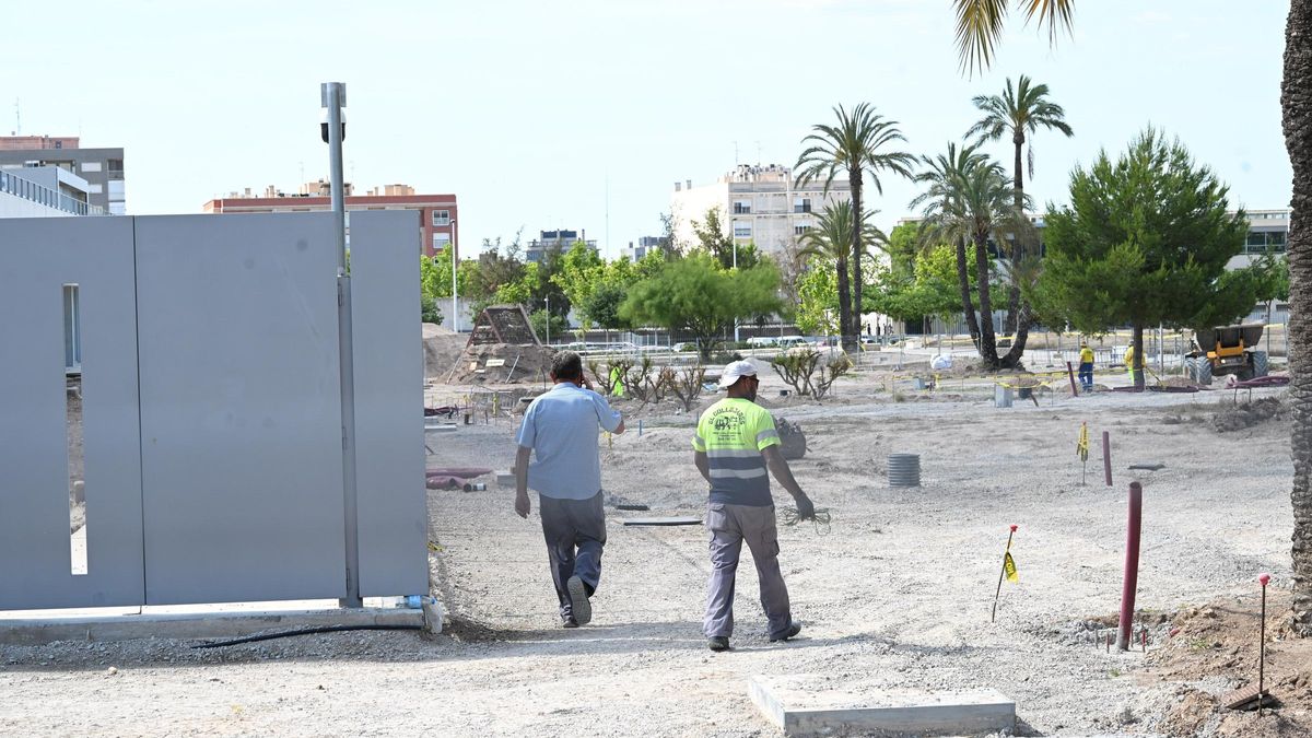 La urbanización del exterior del edificio Valverde es la última fase de las obras
