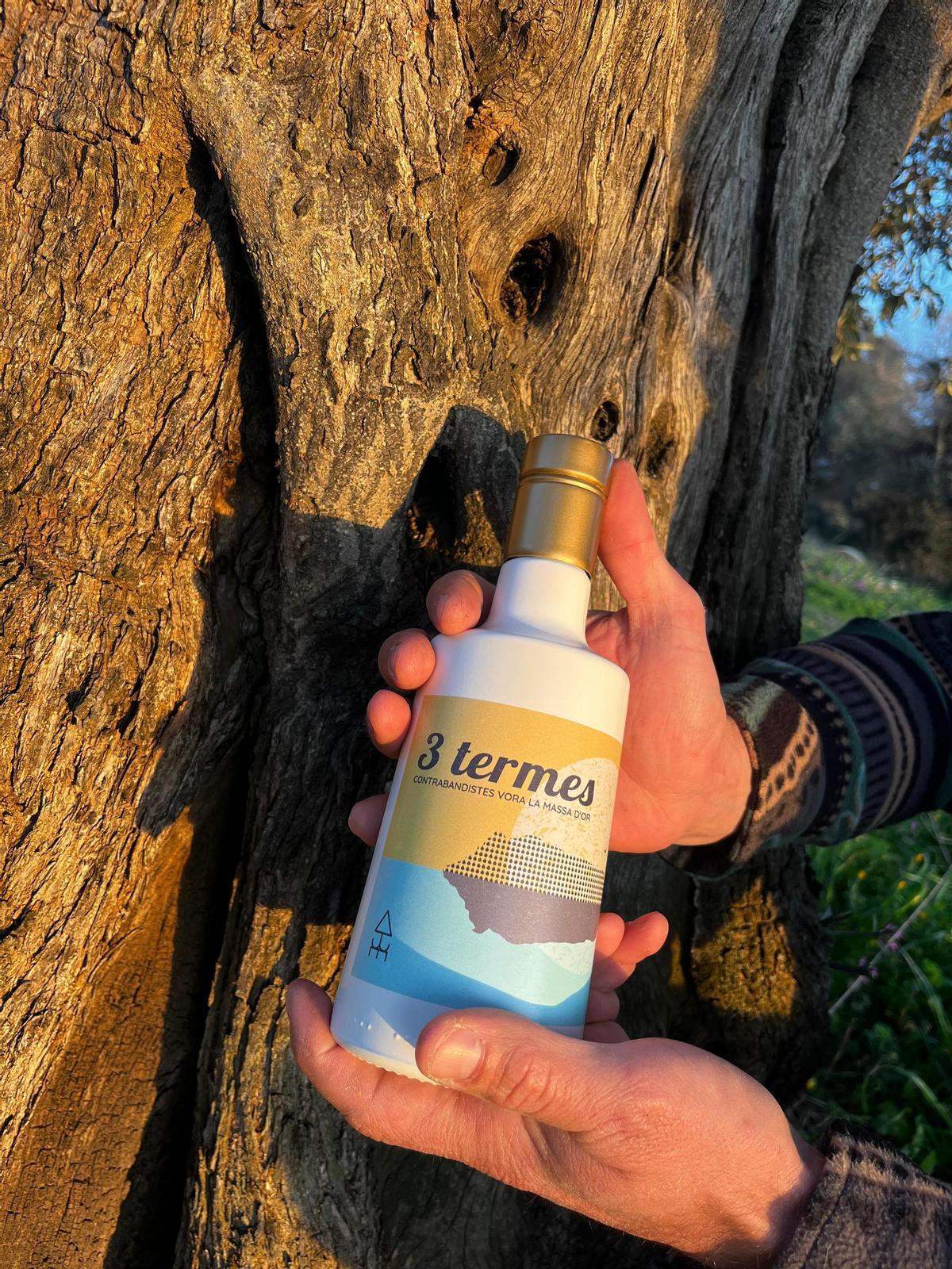 L’oli Tres Termes rep el seu nom dels tres municipis en què creixen les oliveres que el produeixen.