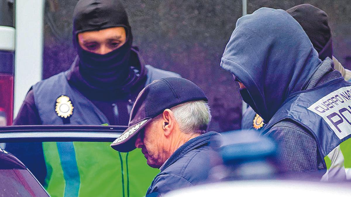 La Fiscalia demana presó per al detingut per les cartes explosives La Fiscalia demana presó per al detingut per les cartes explosives