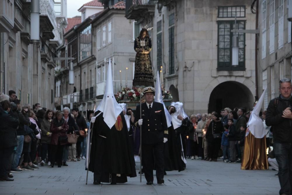 Semana Santa en Pontevedra | El Silencio arropa al Nazareno