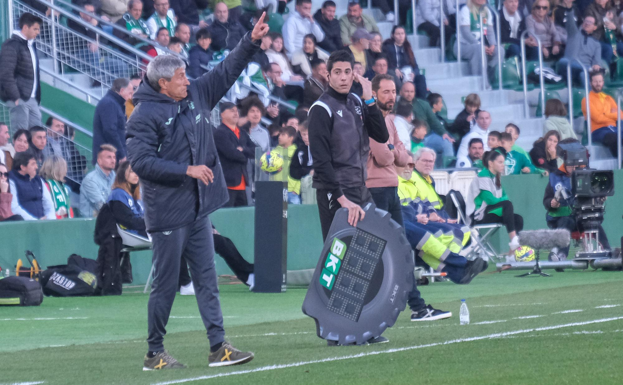 Las mejores imágenes de la primera victoria del Elche en La Liga