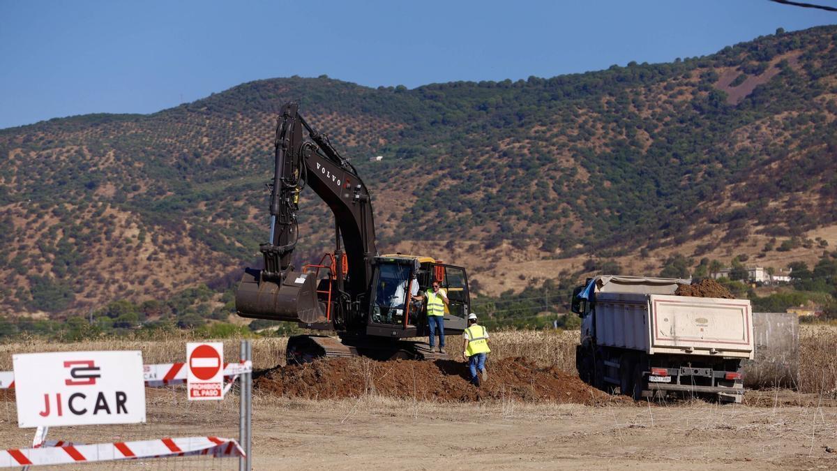 Comienzan las obras de urbanización del nuevo barrio Ciudad Jardín de Poniente 2, en Córdoba.