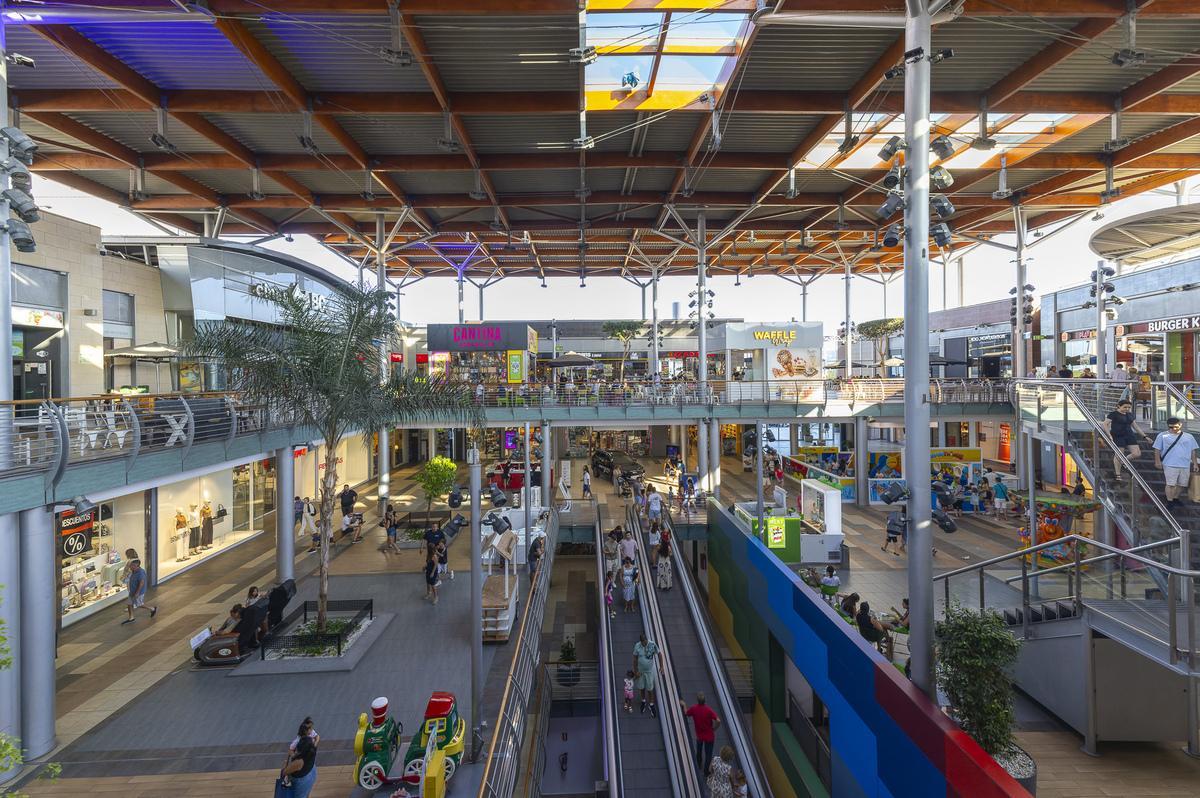 Imagen del centro comercial ubicado en Gandia