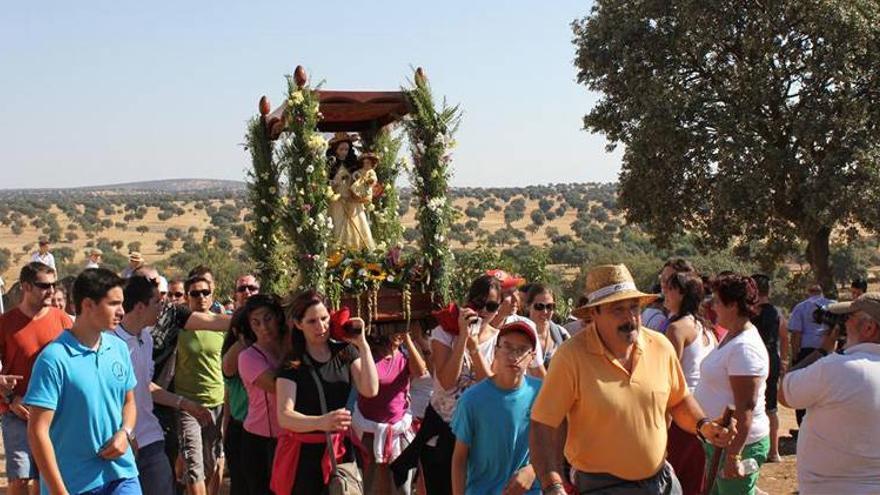 La Virgen de la Antigua regresa a su ermita