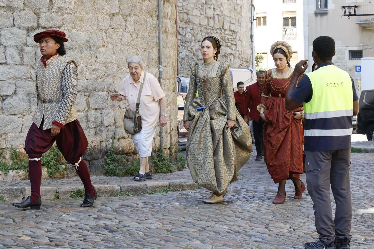 Les imatges d'un nova jornada del rodatge d''Enredados' a Girona