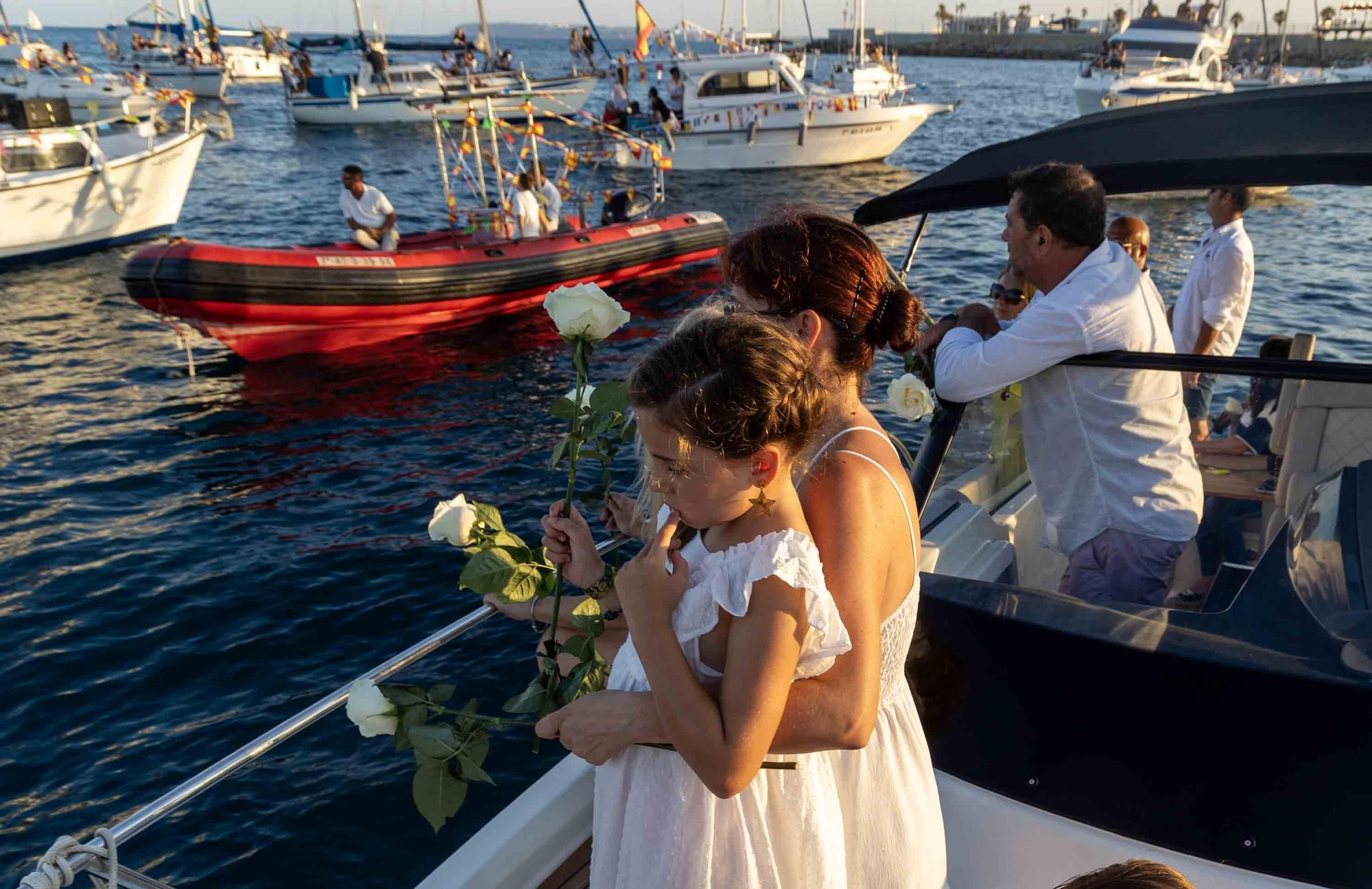 El Real Club de Regatas de Alicante rinde homenaje a la Virgen del Carmen, patrona de los marineros