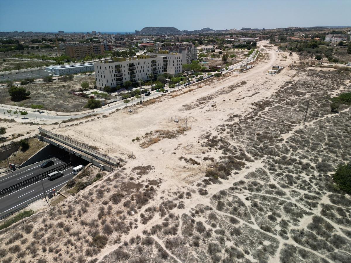 Boca norte del túnel de Sant Joan