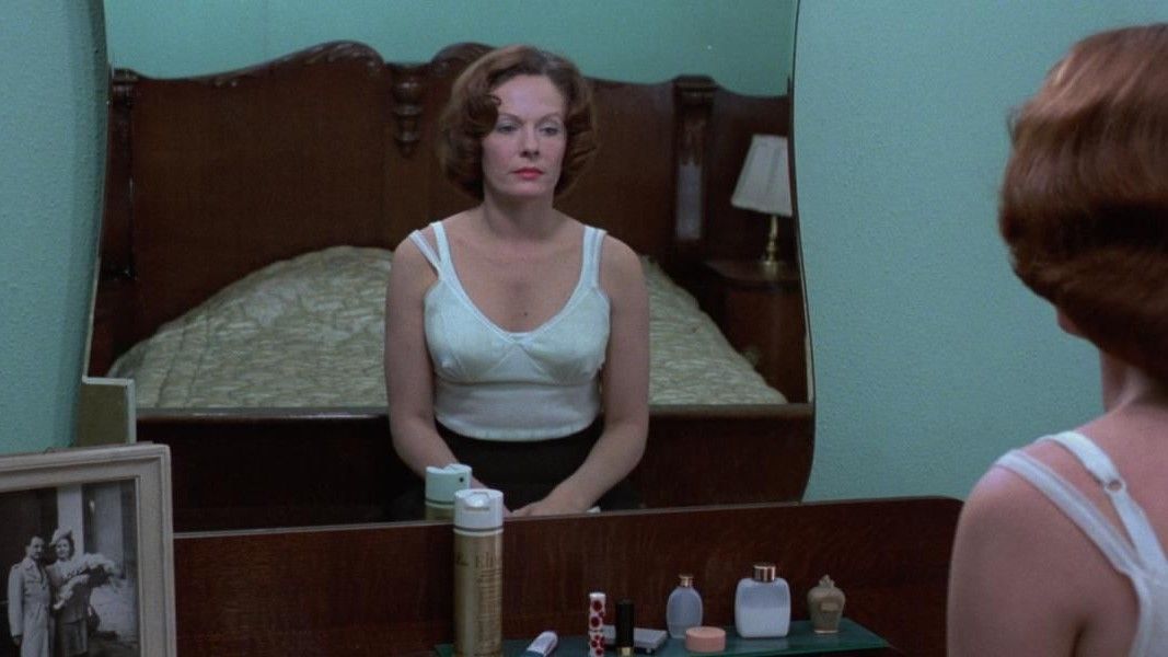 Un fotograma de 'Jeanne Dielman', de Chantal Ackerman