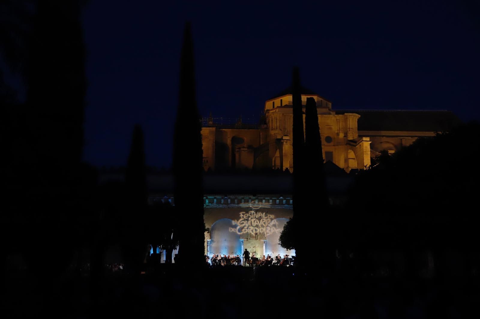 “La noche de la guitarra”, que tiene lugar en el Patio de los Naranjos de la Mezquita-Catedral.