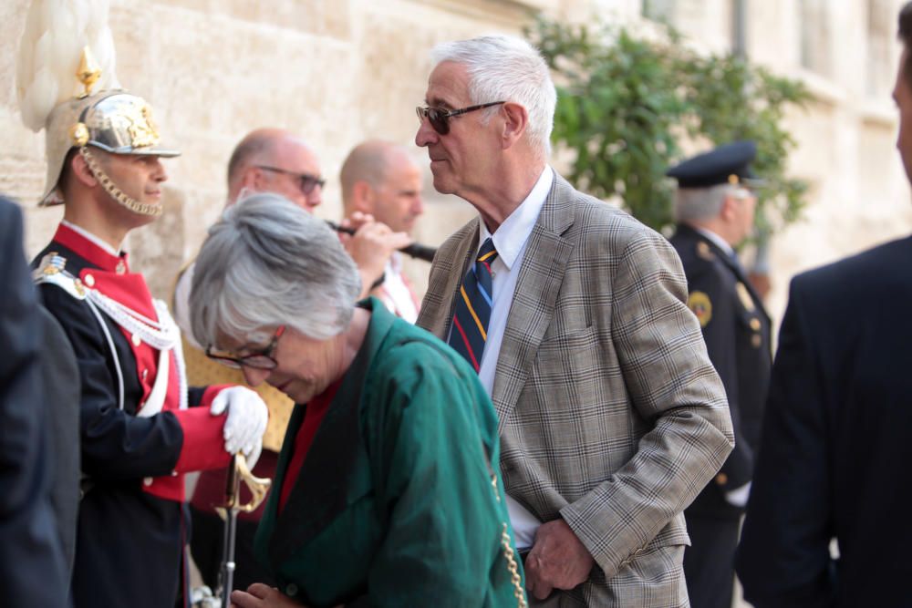 Recepción en la Generalitat tras la toma de posesión de Ximo Puig