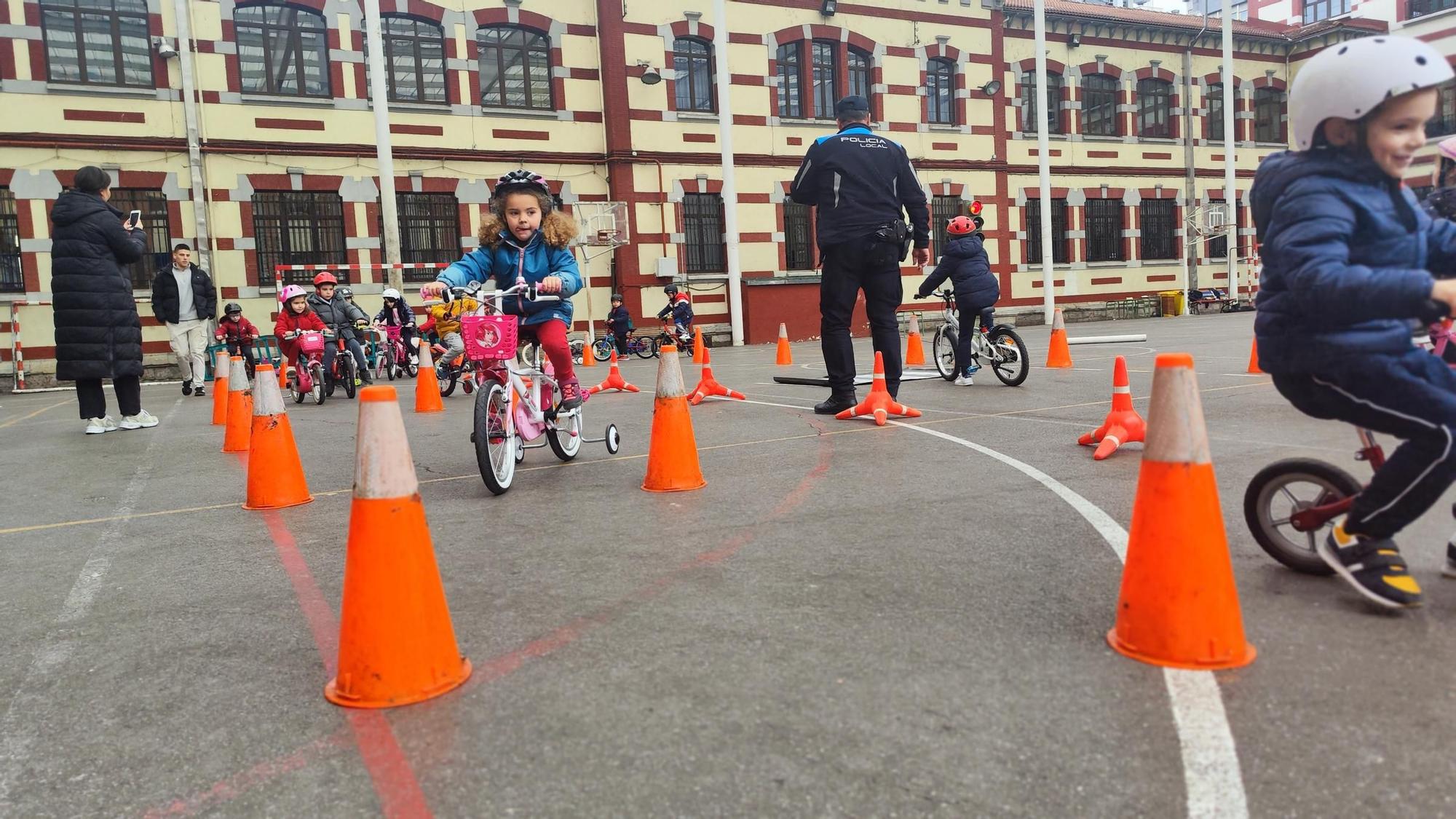 Los niños de Liceo se apuntan a la Seguridad Vial