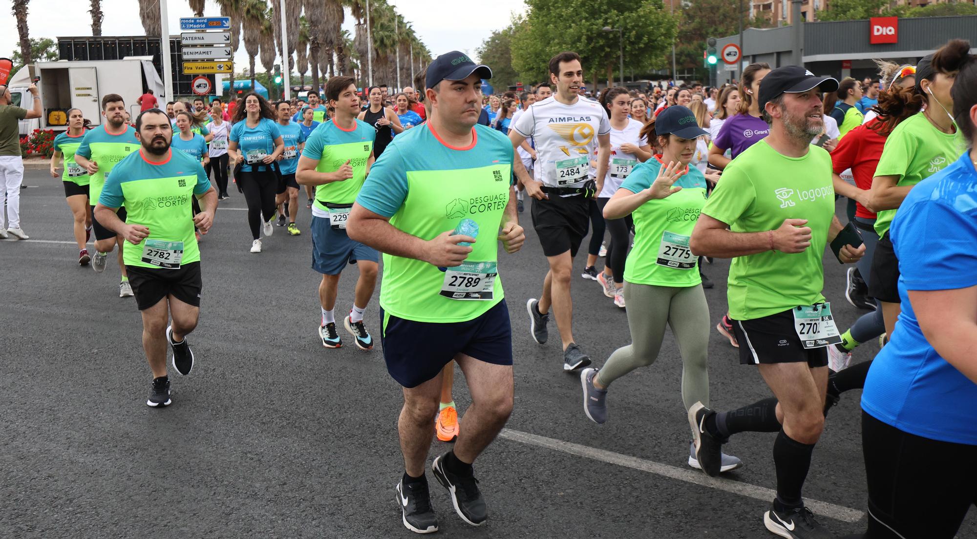 Búscate en la carrera de las empresas